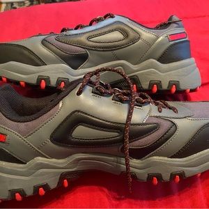 FILA men’s size 13 athletic shoes UNWORN